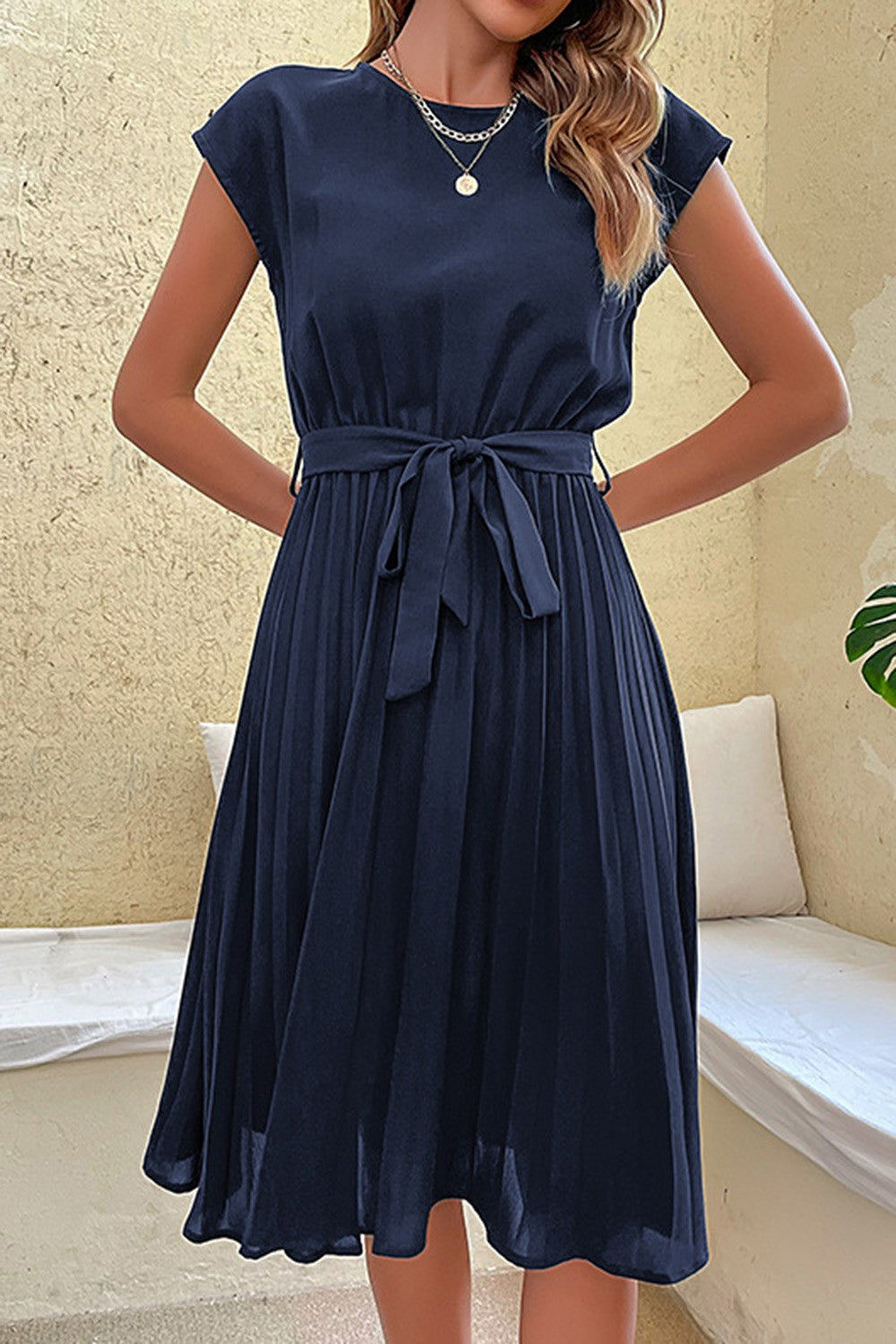 Cap Sleeved Pleated Knee Length Dress - Navy