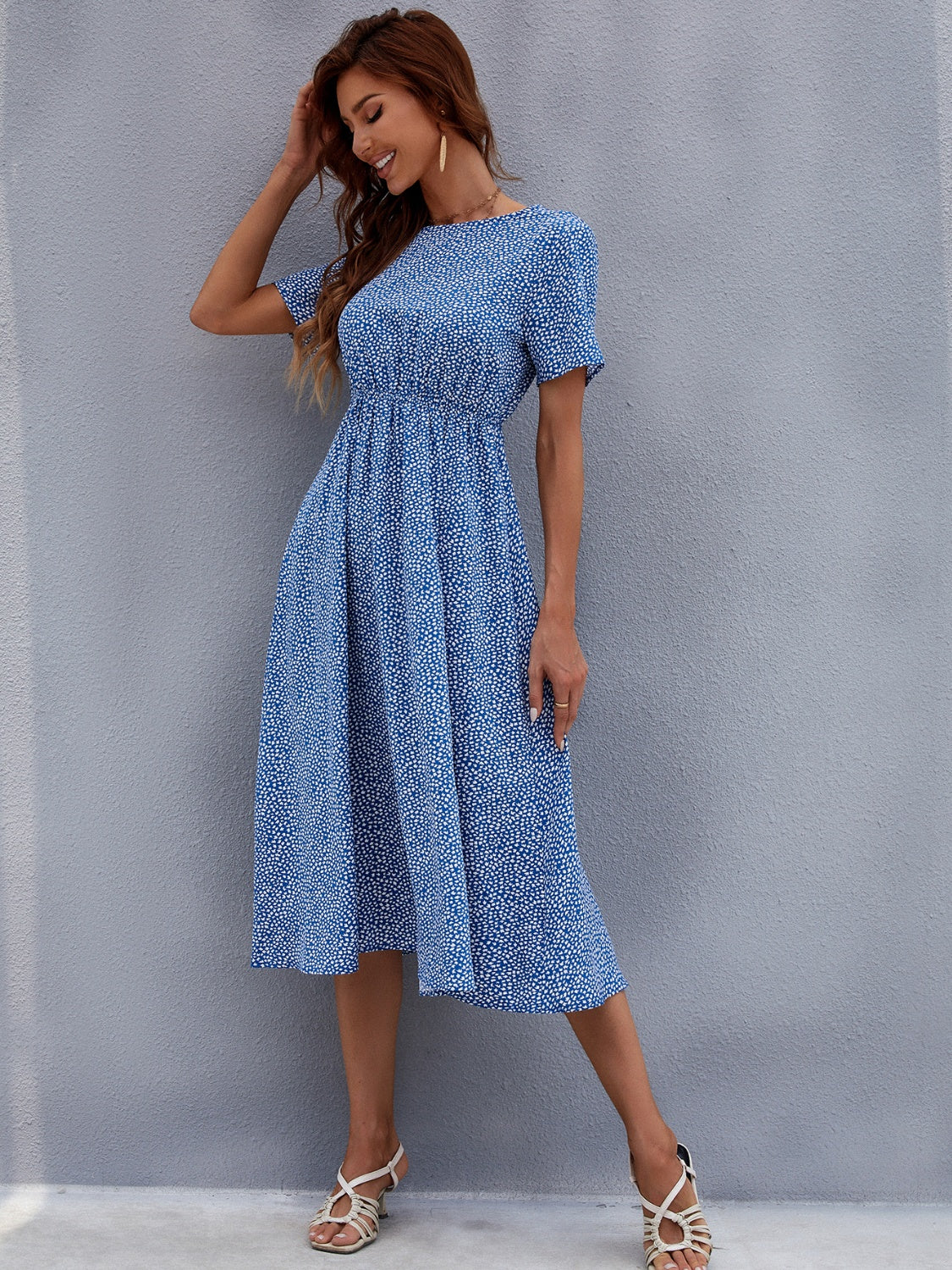 Honey Printed Round Neck Short Sleeve Midi Dress